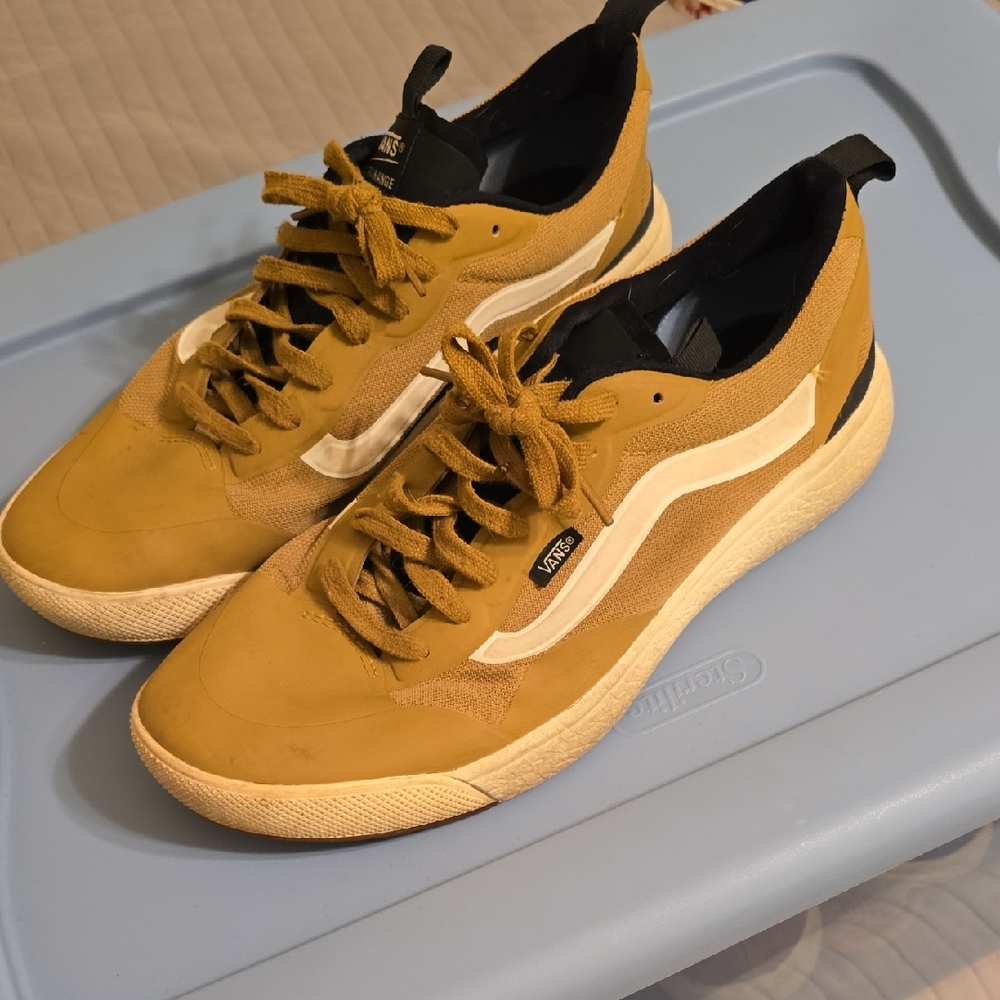 Vans Men's Mustard Yellow Sneakers